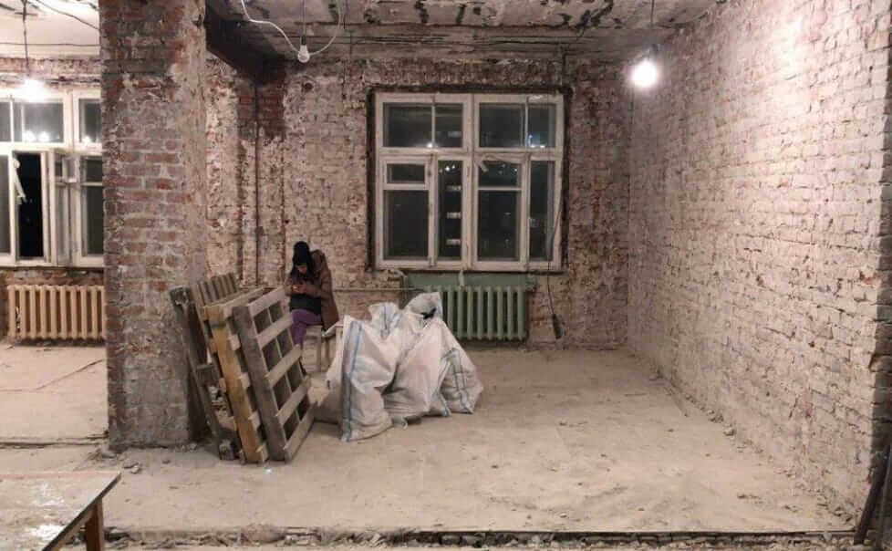 Демонтаж полов и стен на Лихоборсокой набережной